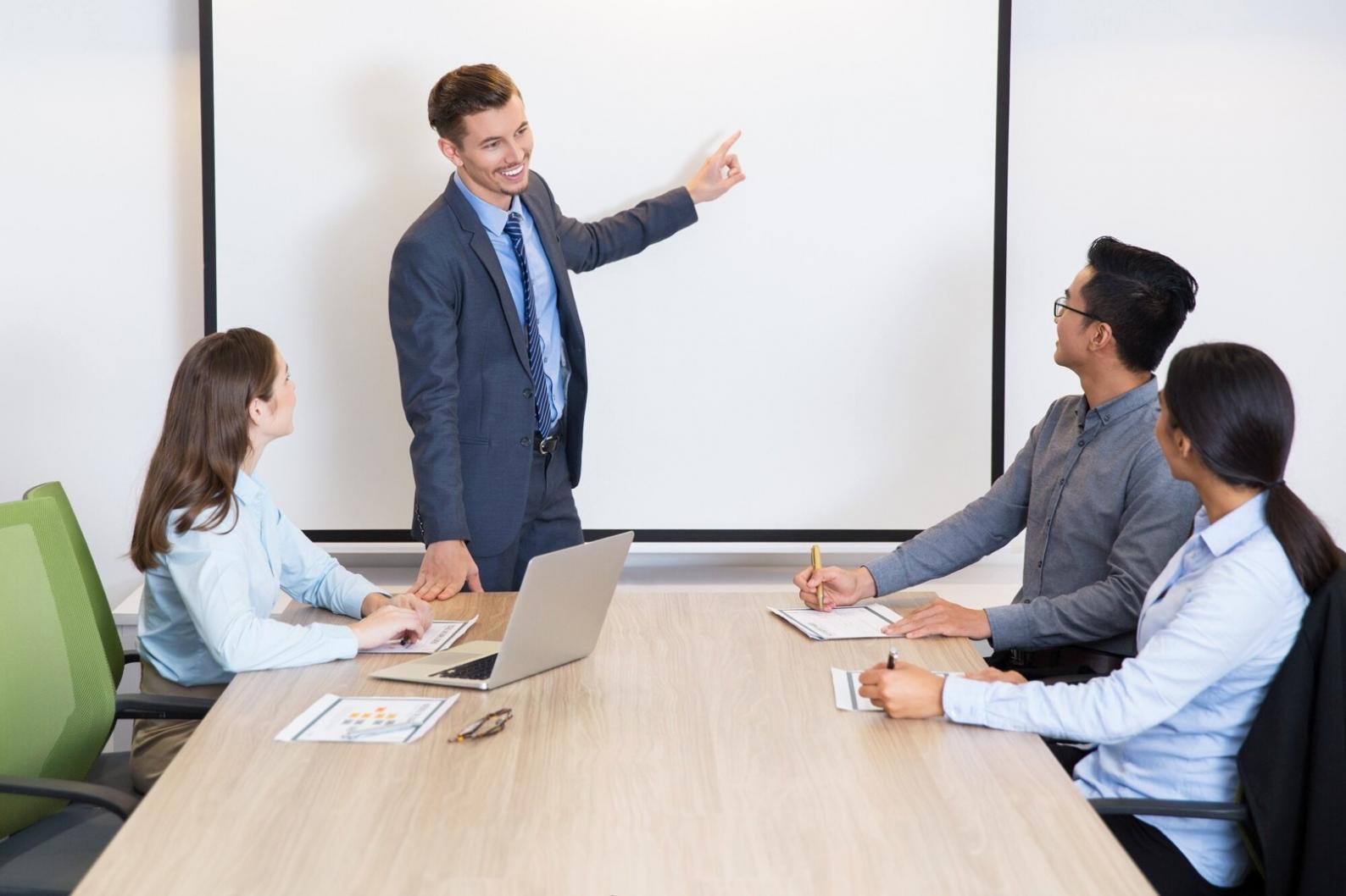 Analyse de documents financiers et tableaux de bord